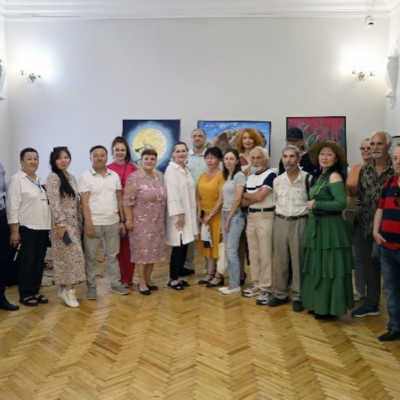 Бір соқпақта” – Өнер музейінде жаңа көрме ашылды!