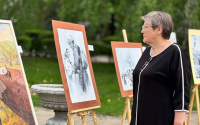 Шығыс Қазақстан Өнер музейі «Жастар саябағына» қайсарлықтың, қайтпас рух пен жалынды жігердің хас үлгісін көрсеткен майдангер аталарымыздың ерлігі бейнеленген туындылардан «Отты жылдар» атты жылжымалы көрме қойды.